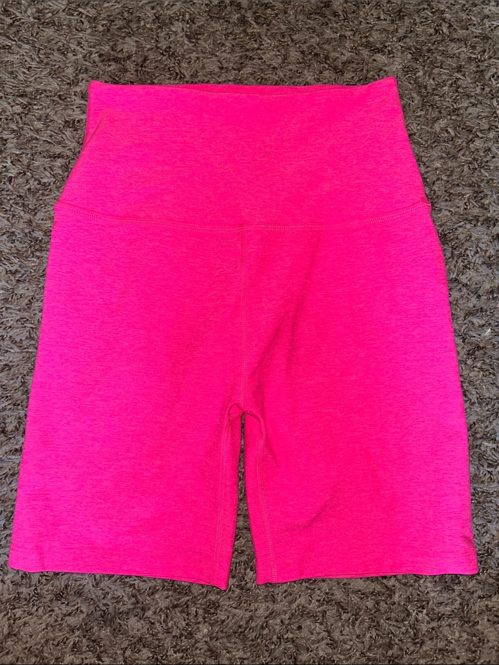 Beyond Yoga Spacedye Keep Pace 5” Biker Shorts - Pink Glow Heather - Women’s M - Picture 3 of 4